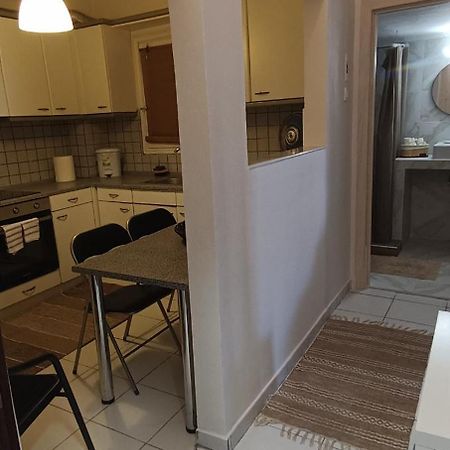Apartment In The Center Near The Sea Кавала Екстериор снимка