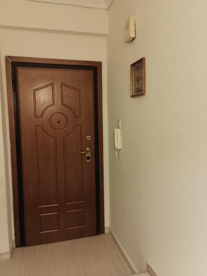 Apartment In The Center Near The Sea Кавала Екстериор снимка