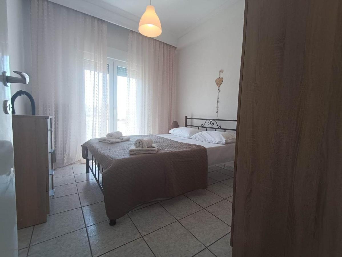 Apartment In The Center Near The Sea Кавала Екстериор снимка