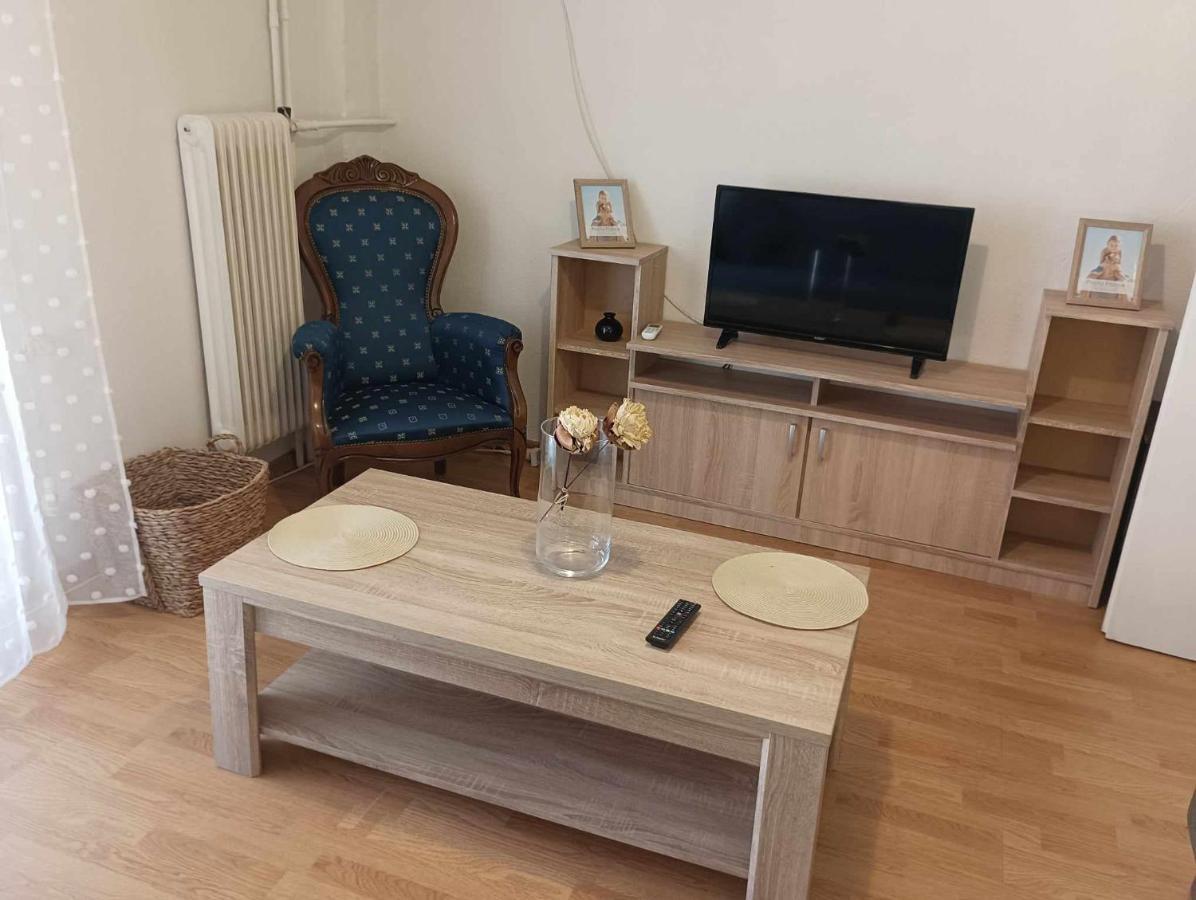 Apartment In The Center Near The Sea Кавала Екстериор снимка