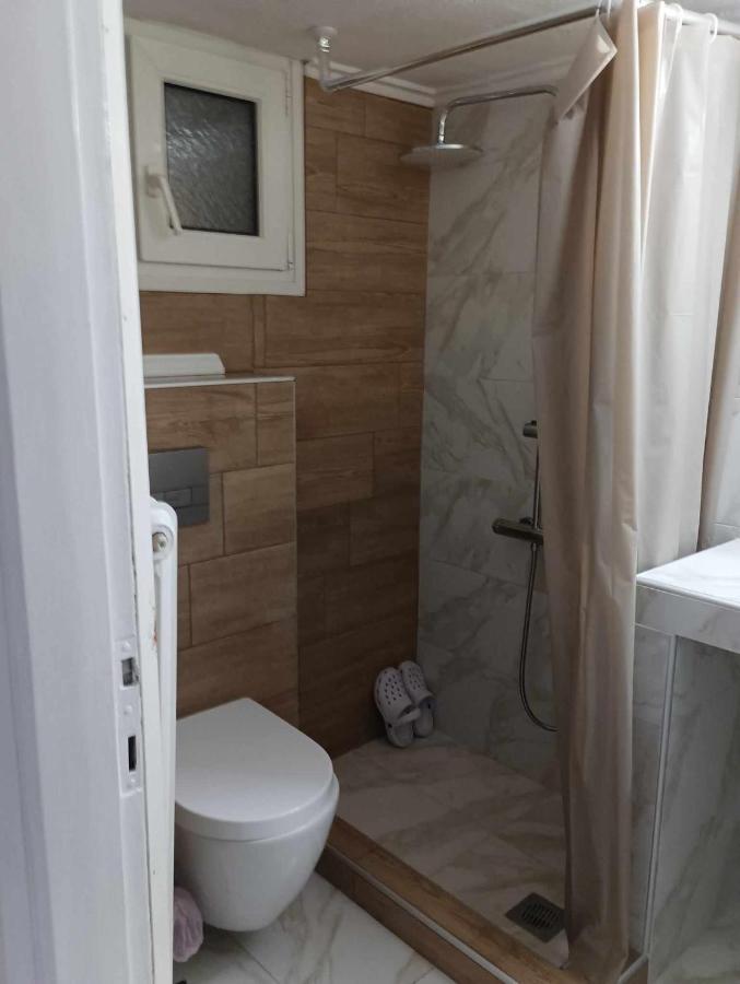 Apartment In The Center Near The Sea Кавала Екстериор снимка