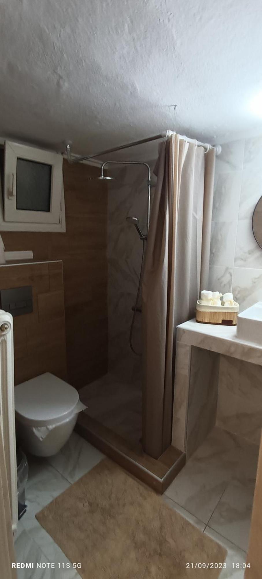 Apartment In The Center Near The Sea Кавала Екстериор снимка